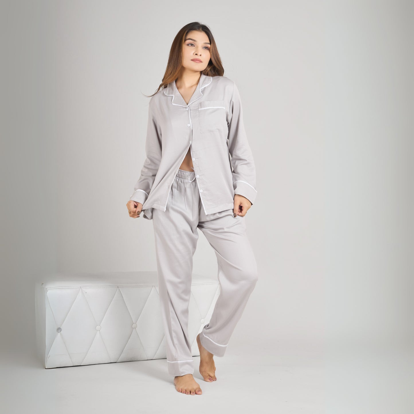 Premium Bamboo Sleepwear Set for Women | Soft, Lightweight Pajamas with Neem Finish | Gray
